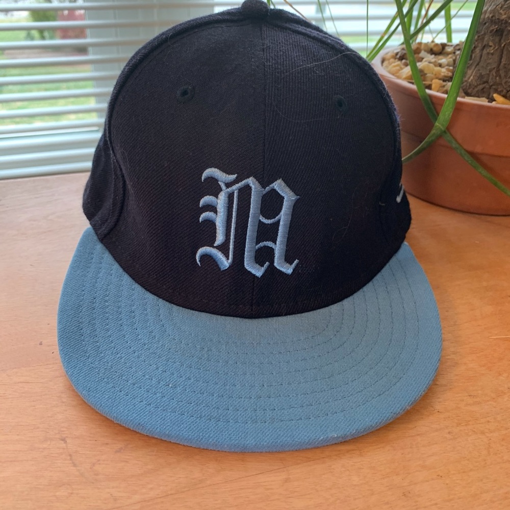 UMAINE Old English Men’s Cap